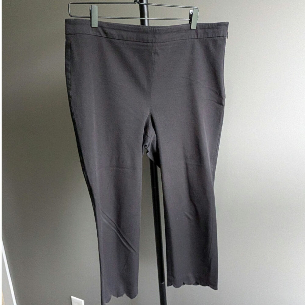 Talbots Black Chathom Crop Dress Pants Size 12 with Scalloped Hem